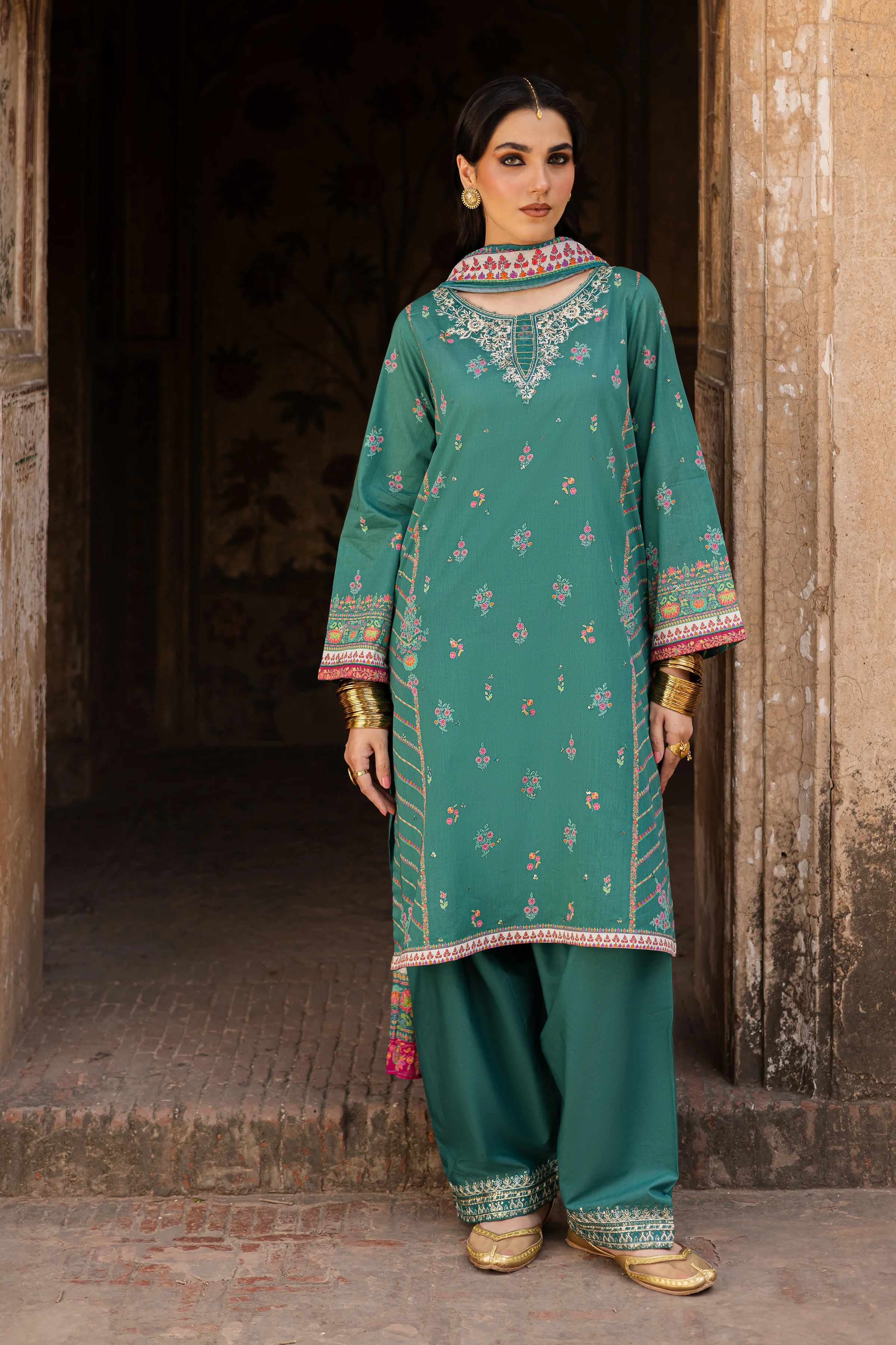 Arya 3Pc- Printed Lawn Dress - Image 4