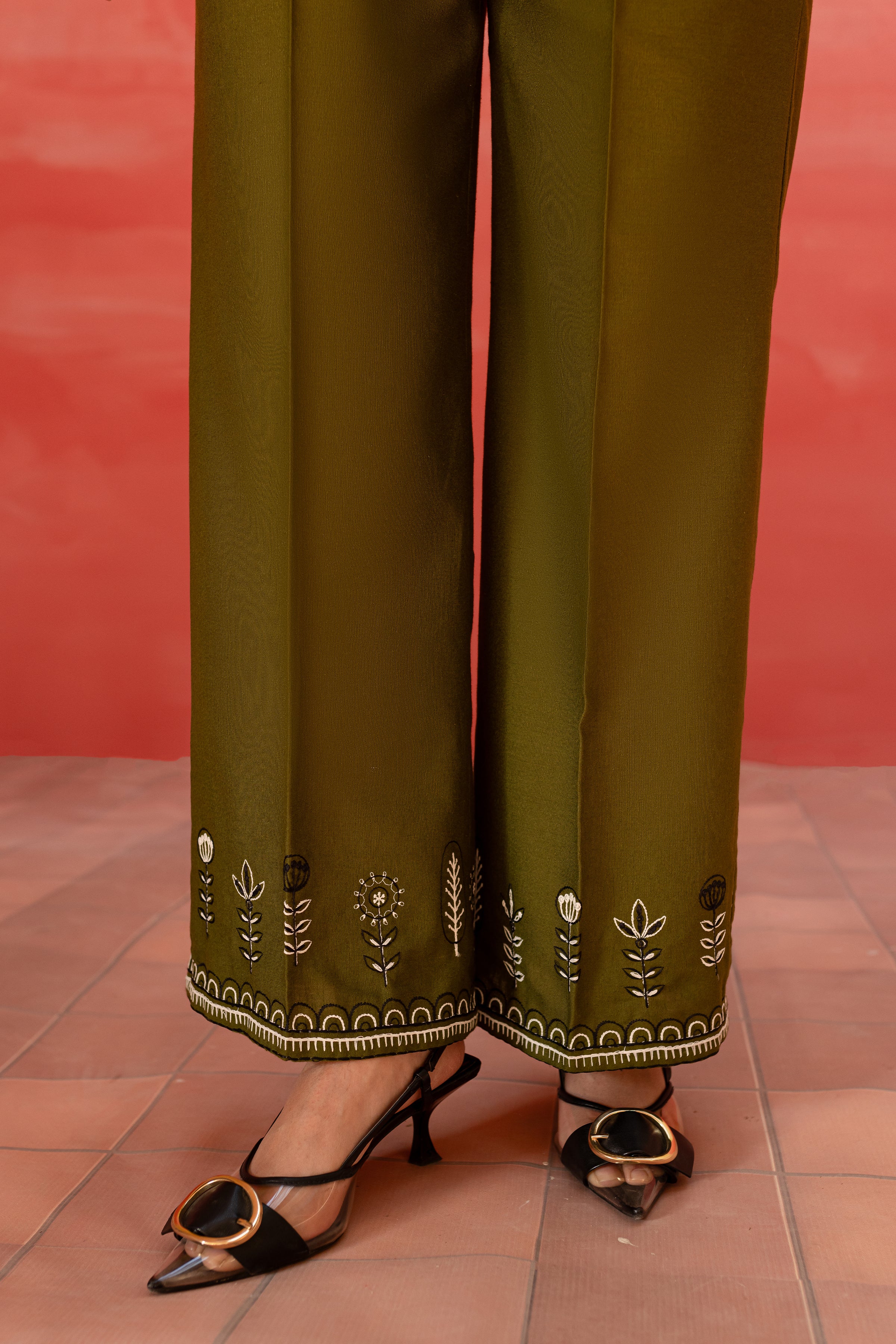 Atwood 2Pc - Embroidered Karandi Dress - Image 9