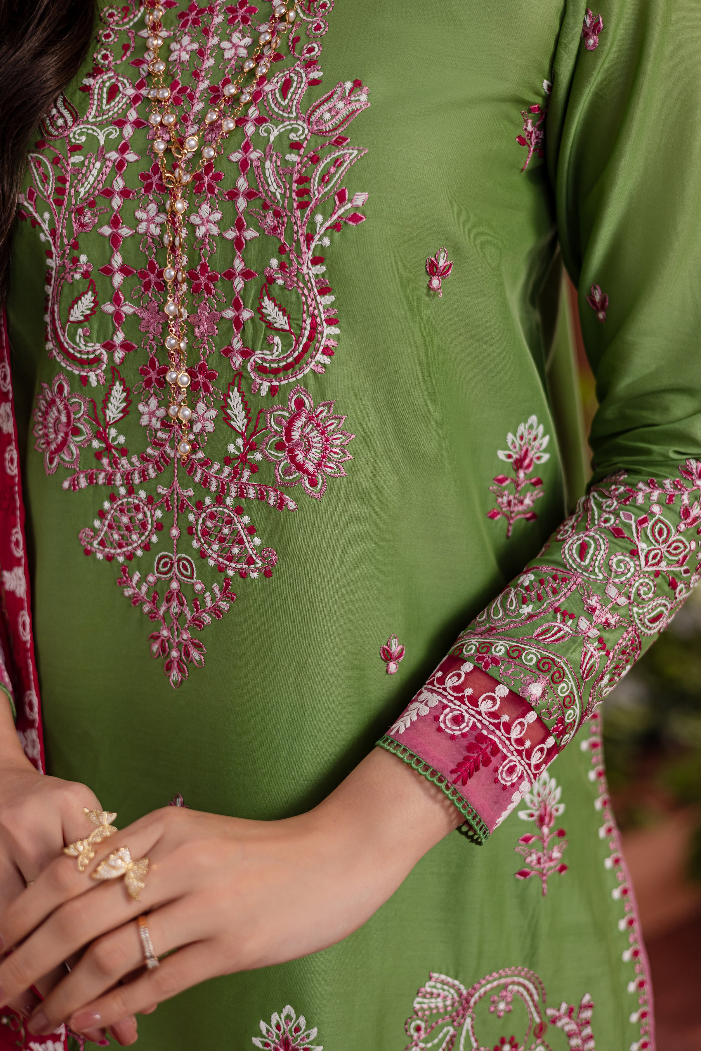 Eirs 3Pc - Embroidered Lawn Dress - Image 8