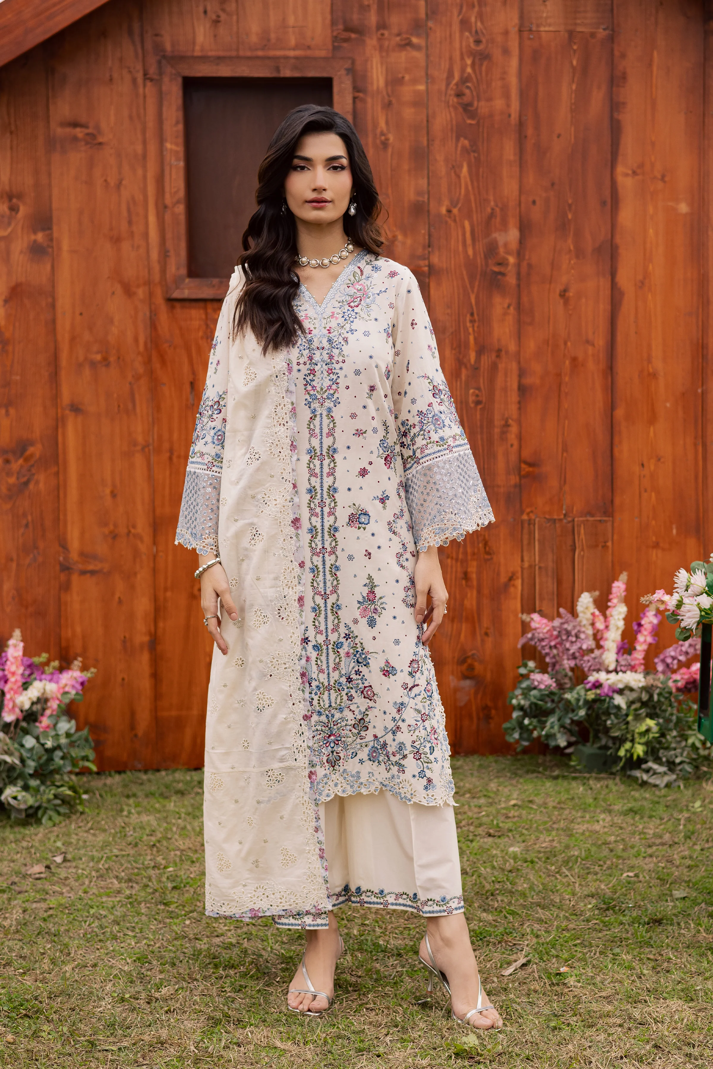 Ela Noor 3Pc - Festive Embroidered Lawn - Image 4