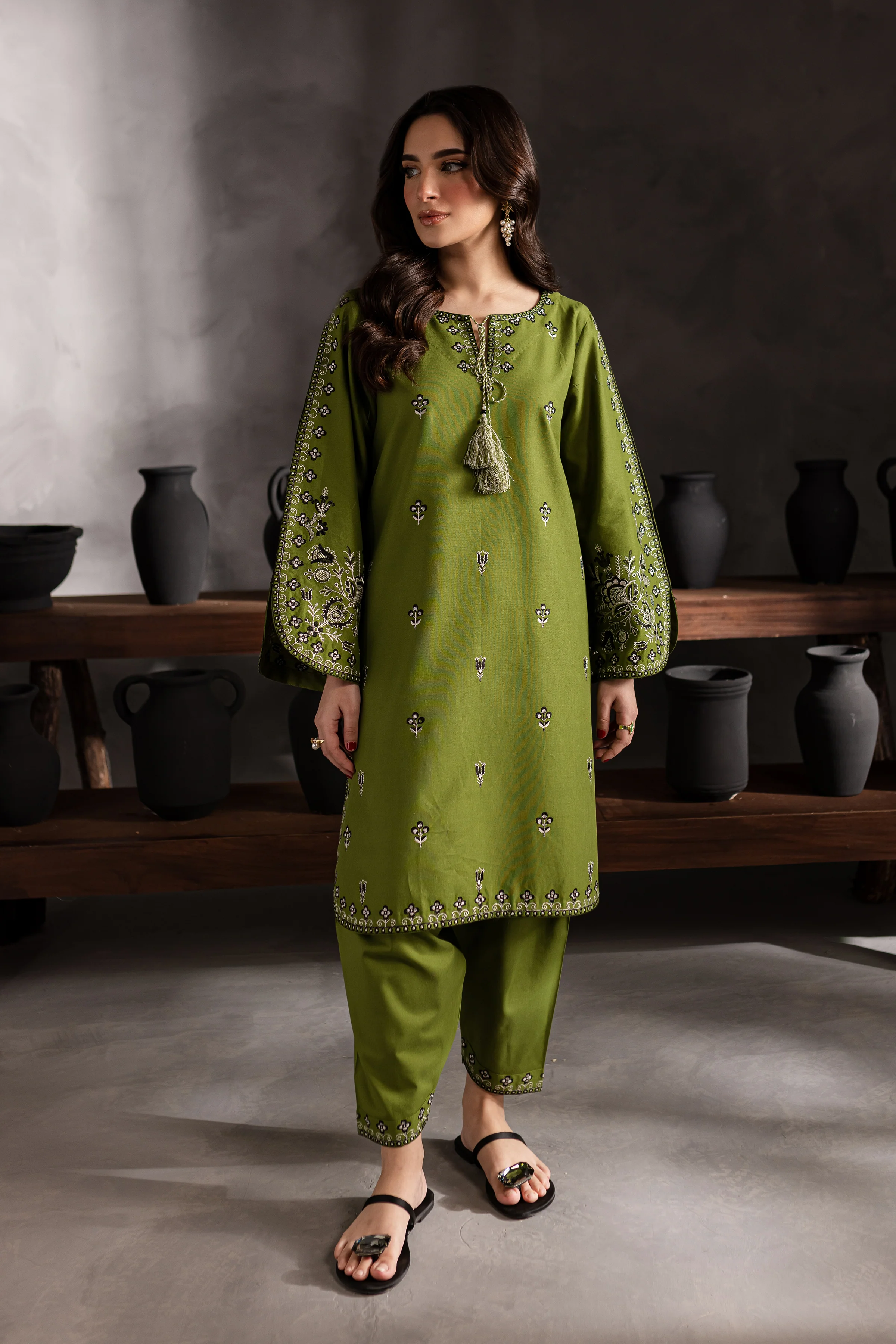 Green Gem 2Pc - Embroidered Khaddar Dress - Image 4