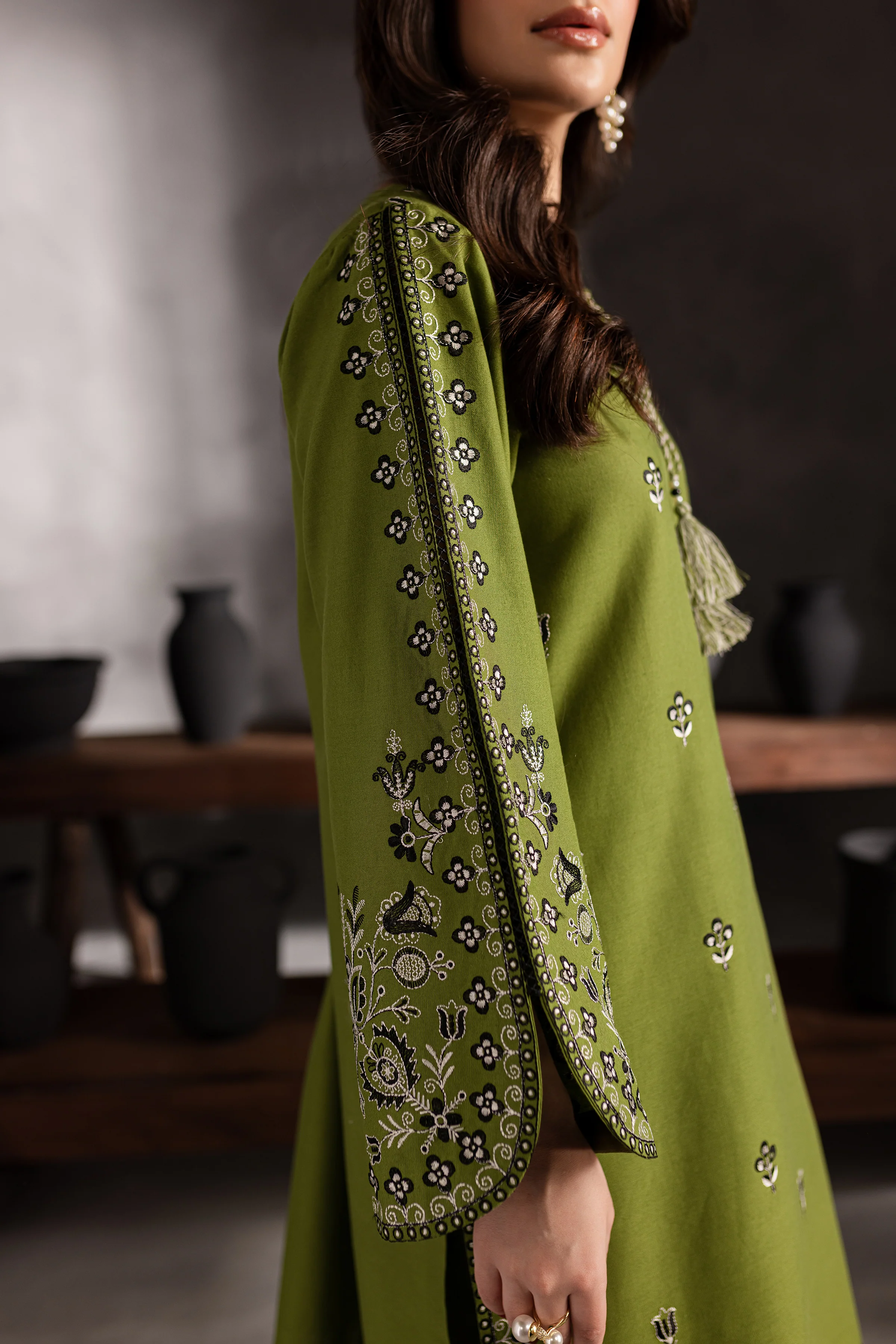 Green Gem 2Pc - Embroidered Khaddar Dress - Image 5