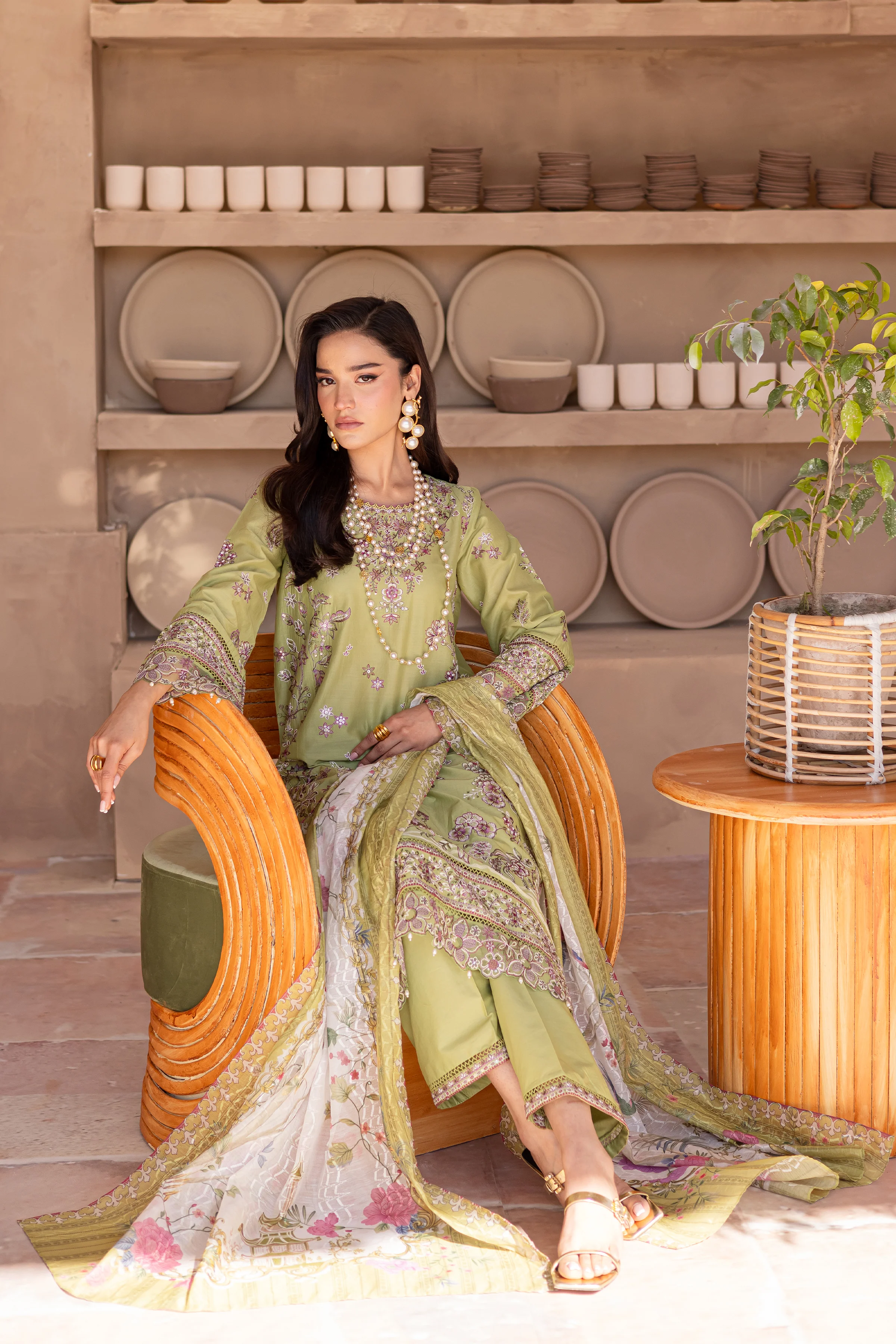 Halo 3Pc - Embroidered Luxe Pret - Image 4