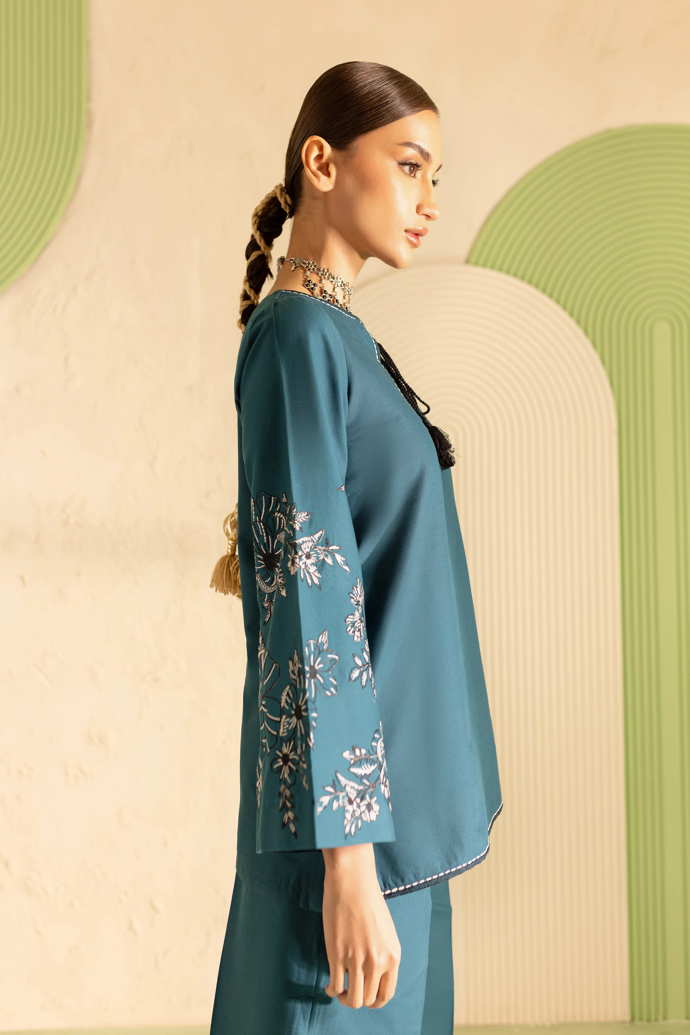 Hyelin 2Pc - Embroidered Khaddar Dress - Image 6