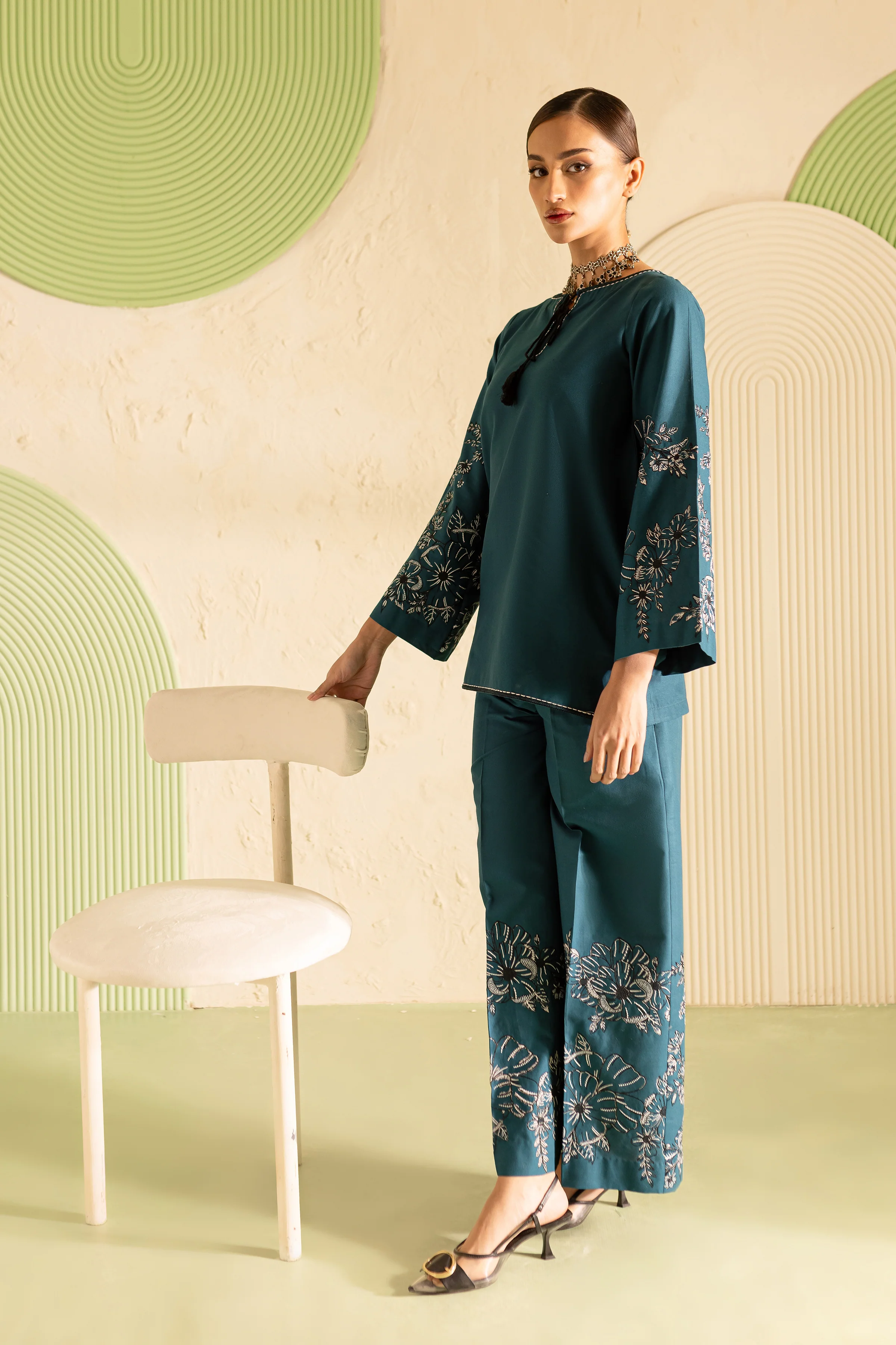 Hyelin 2Pc - Embroidered Khaddar Dress - Image 7