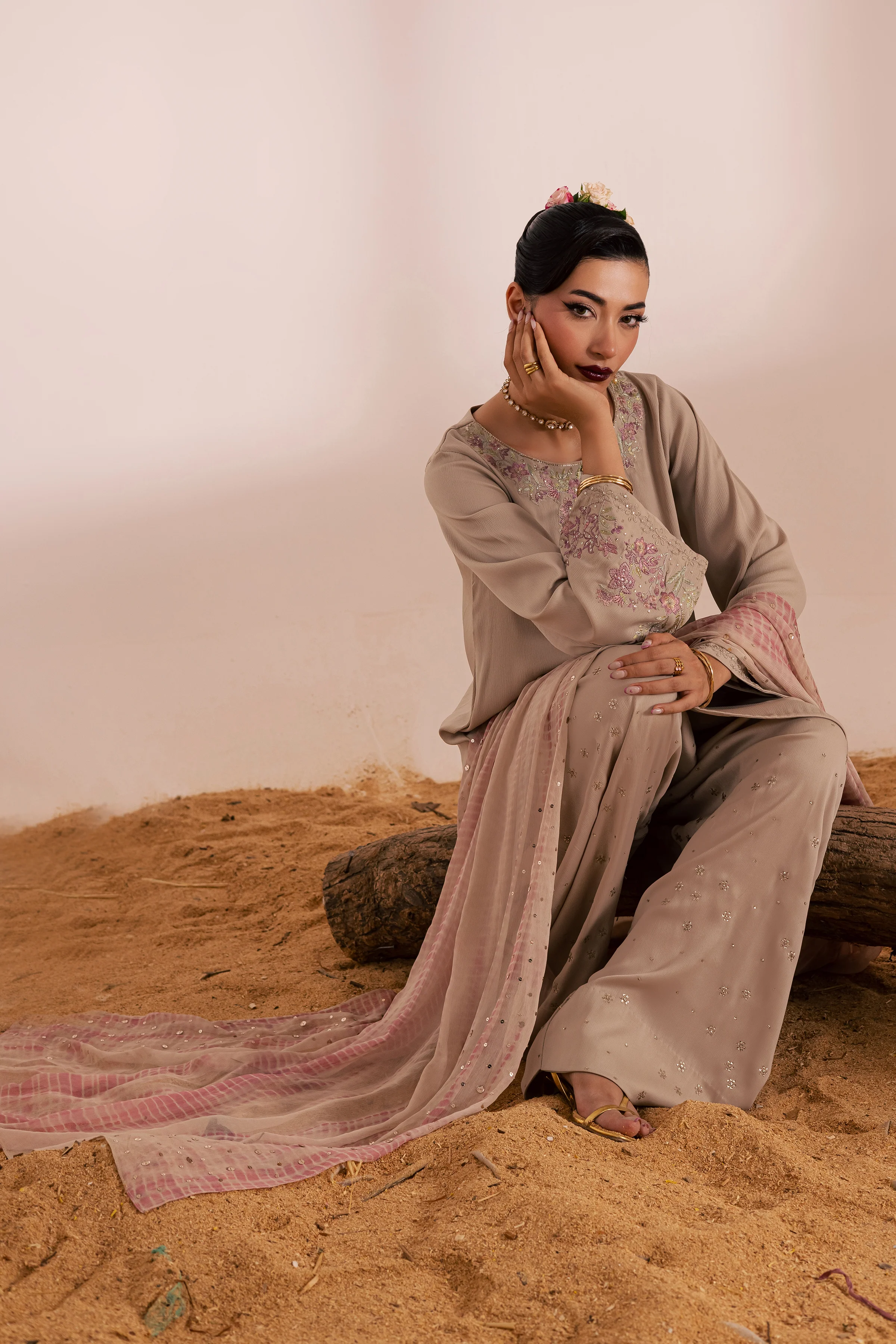 Nazli 3Pc - Festive Luxe Pret - Image 4