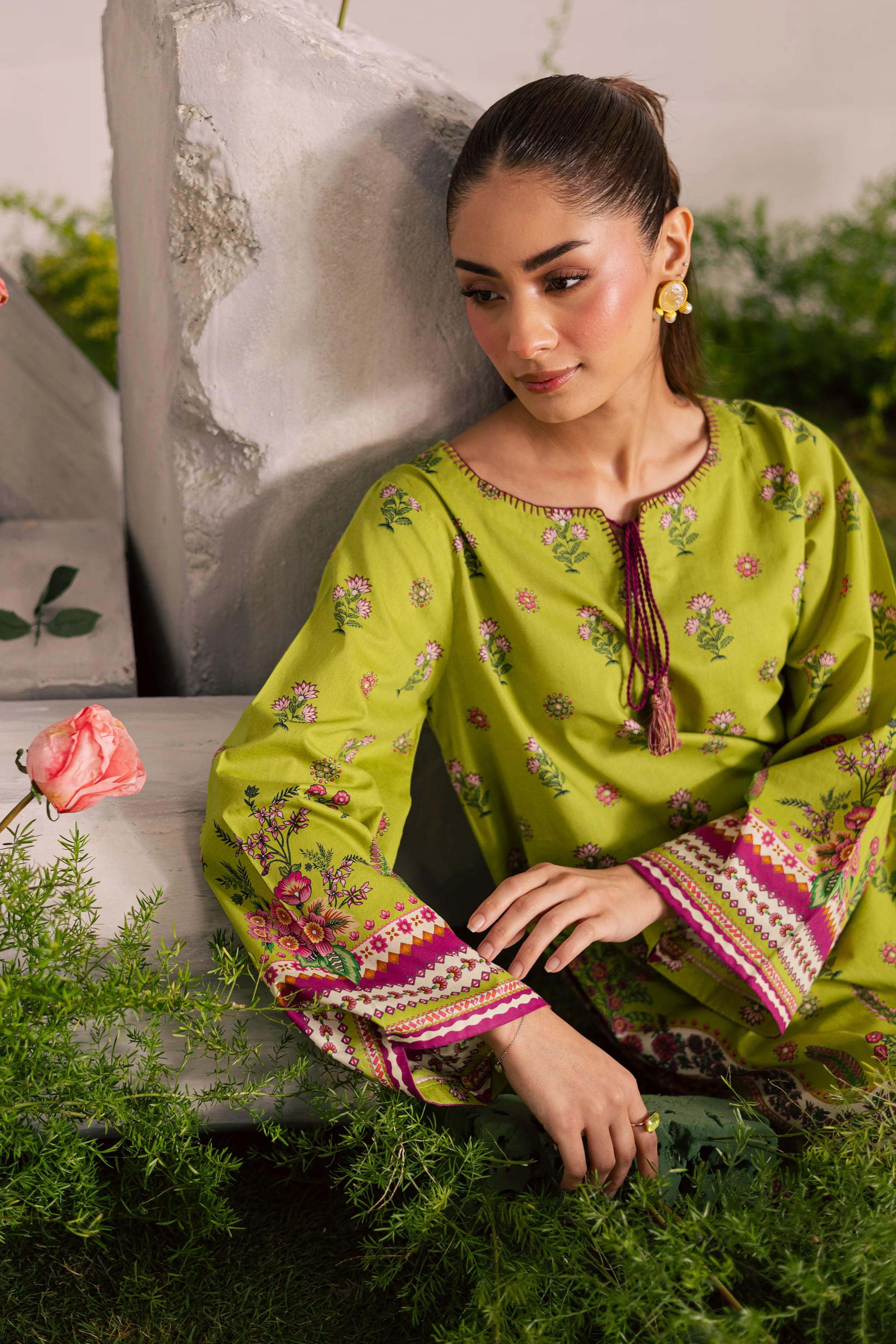 Roomi 2Pc - Printed Lawn Dress - Image 7
