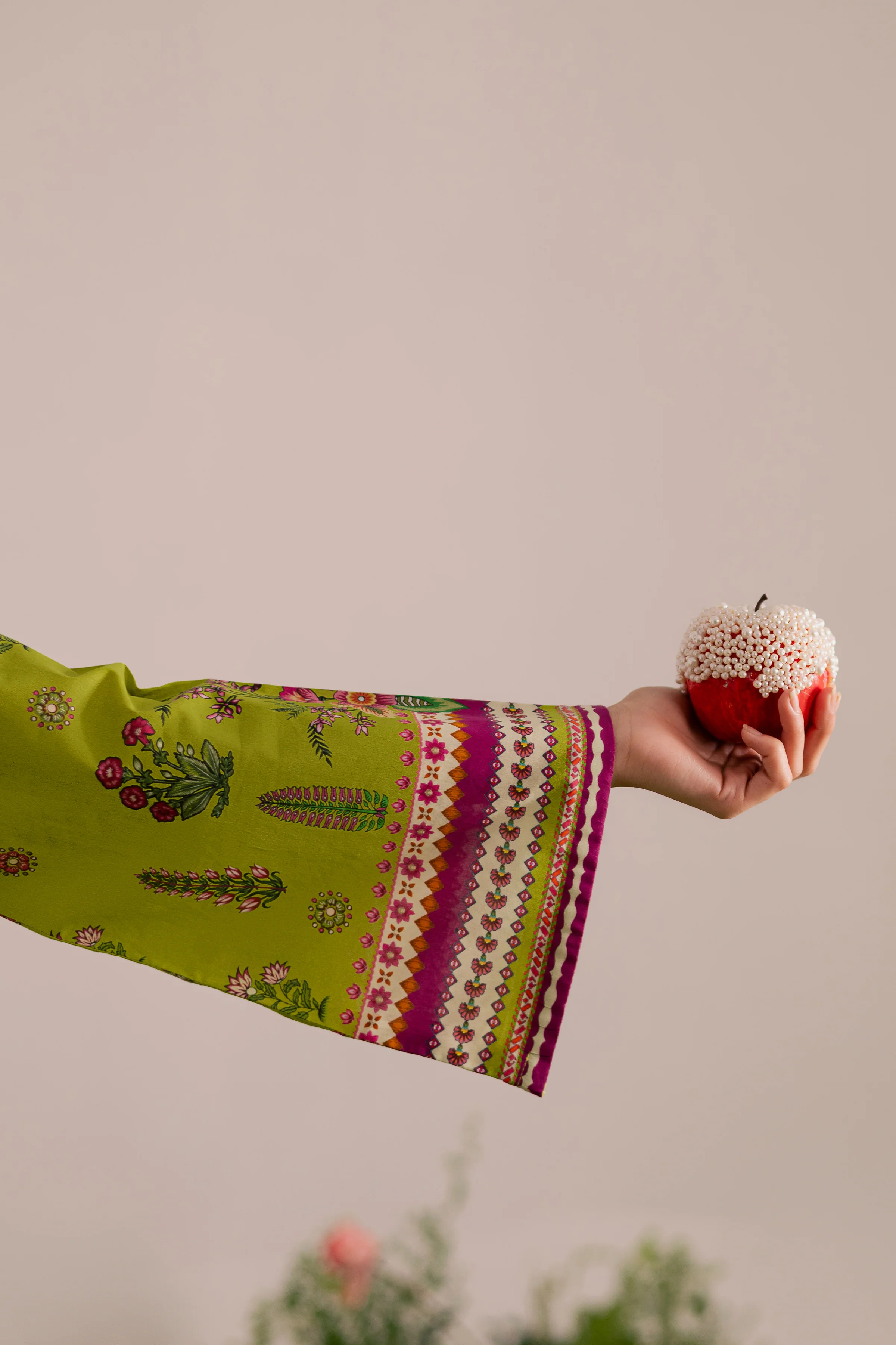 Roomi 2Pc - Printed Lawn Dress - Image 8