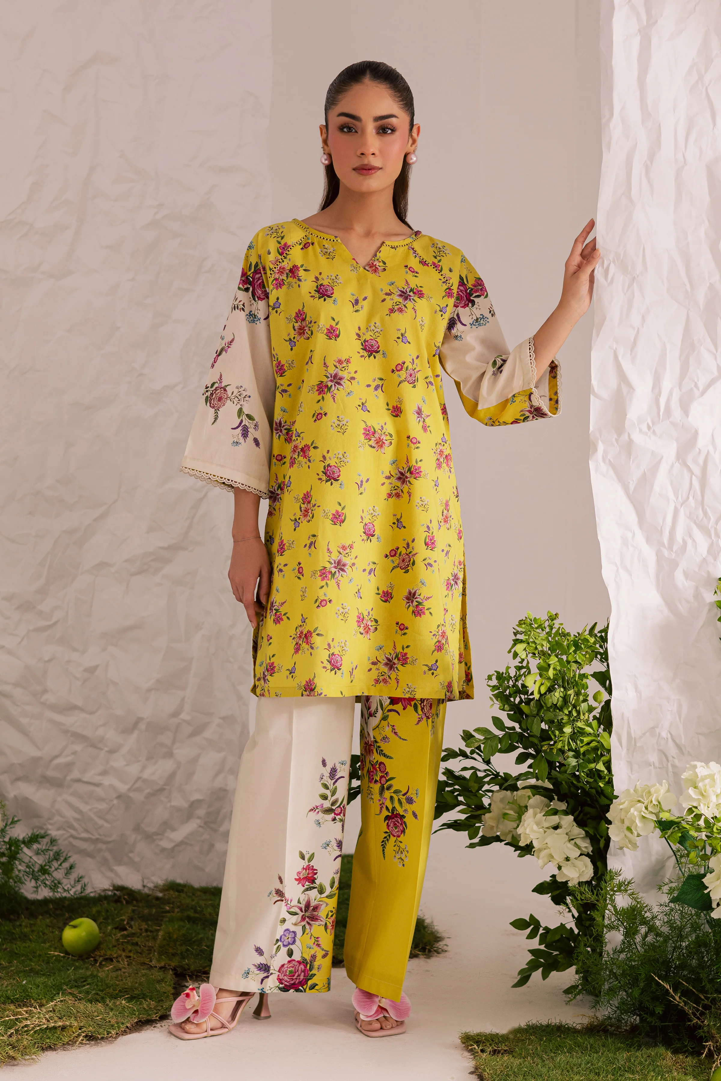 Saffron 2Pc - Printed Lawn Dress - Image 4