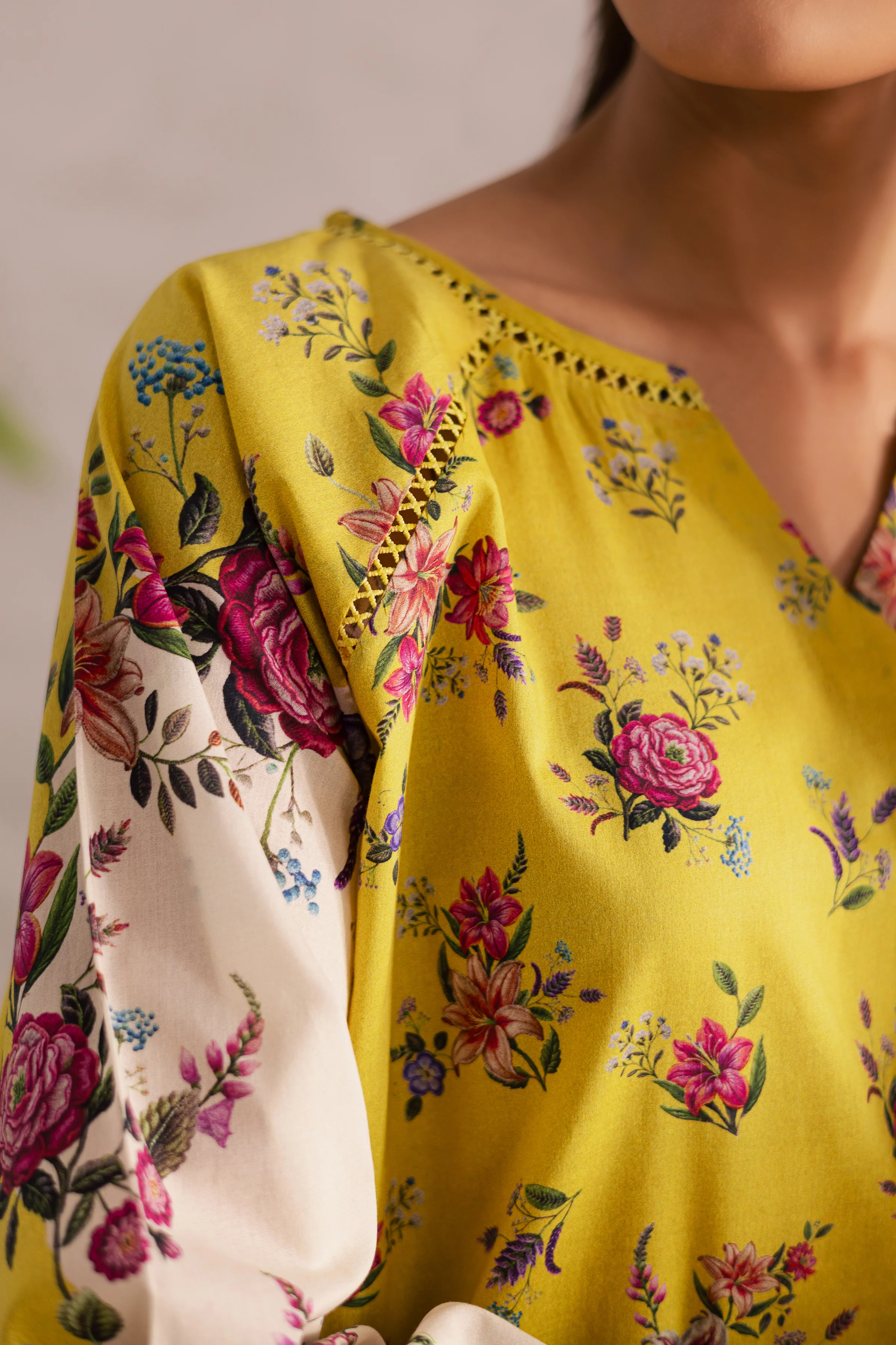 Saffron 2Pc - Printed Lawn Dress - Image 7