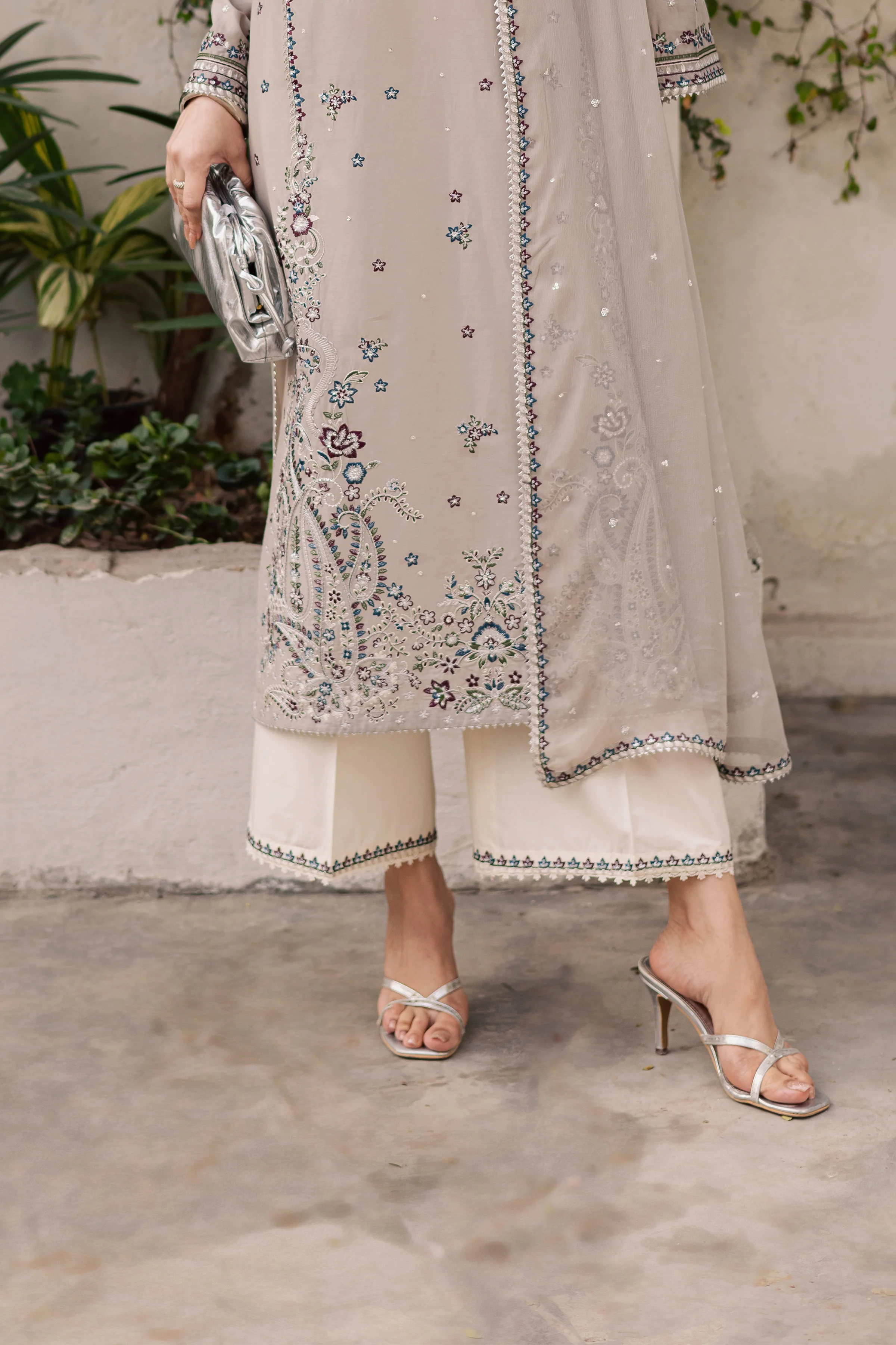 Silversun 3Pc - Festive Embroidered Lawn - Image 7